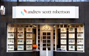 50 Wimbledon Hill Road,<br />
Wimbledon,<br />
London SW19 7PA - Andrew Scott Robertson